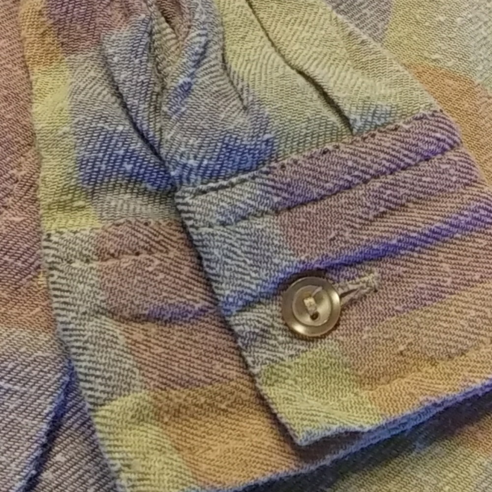 Shirt - Picture 3 of 3